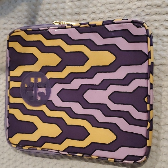 Tory Burch Ipad Case 8 x 10 (#9) - Picture 1 of 2